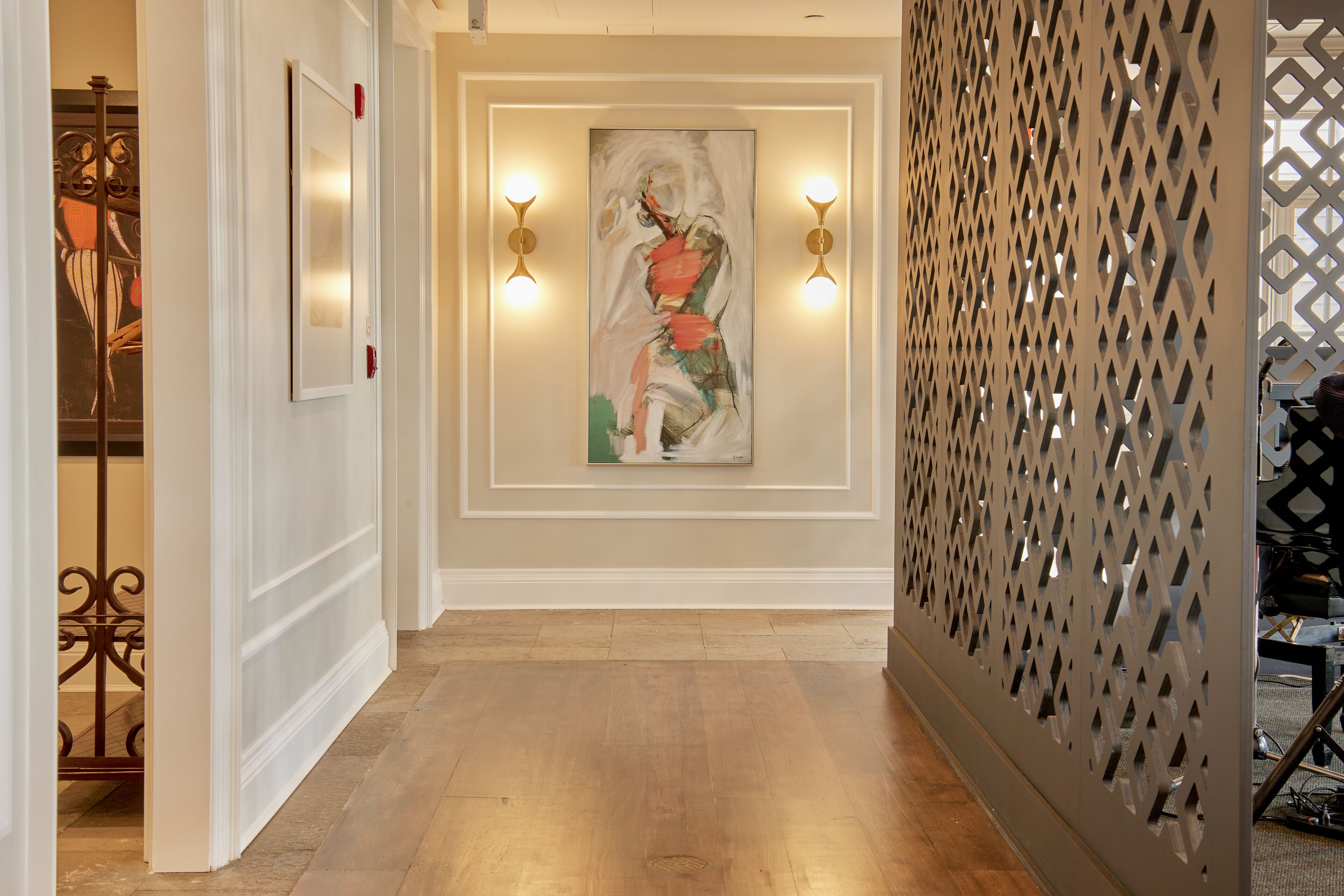 breakfast, lunch and dinner served