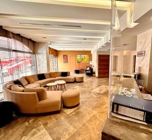 Lobby - Inntel Hotel Istanbul (Istanbul)