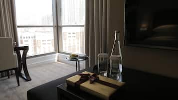 In-room safe, desk, blackout curtains, soundproofing