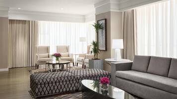 In-room safe, desk, blackout drapes, soundproofing