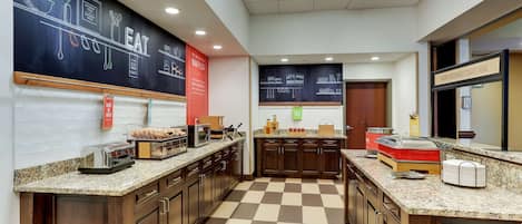 Free daily buffet breakfast