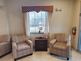 Sala de estar en el lobby