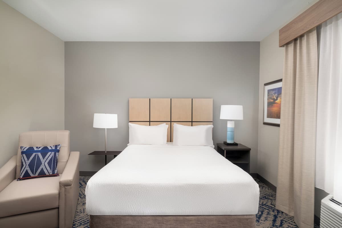 In-room safe, desk, iron/ironing board, free cribs/infant beds