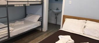 Riverside Park Motel and Campground