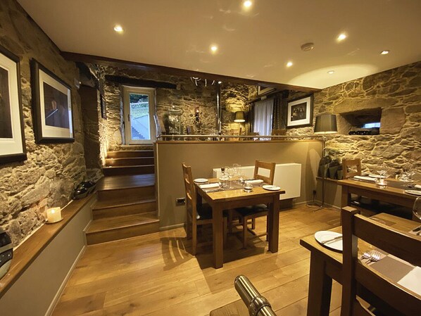 Frühstück, Mittagessen, Abendessen, regionale Küche, Speisen im Freien