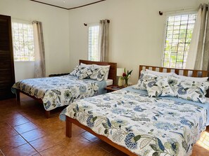 Blue Morpho - Family Bungalow