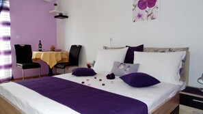 Deluxe Studio, Balcony, Sea View