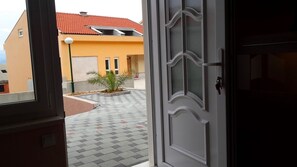Comfort Studio Suite, Terrace | View from room