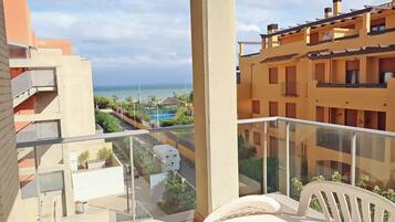 Basic-Apartment, 1 Schlafzimmer, Terrasse | Terrasse/Patio