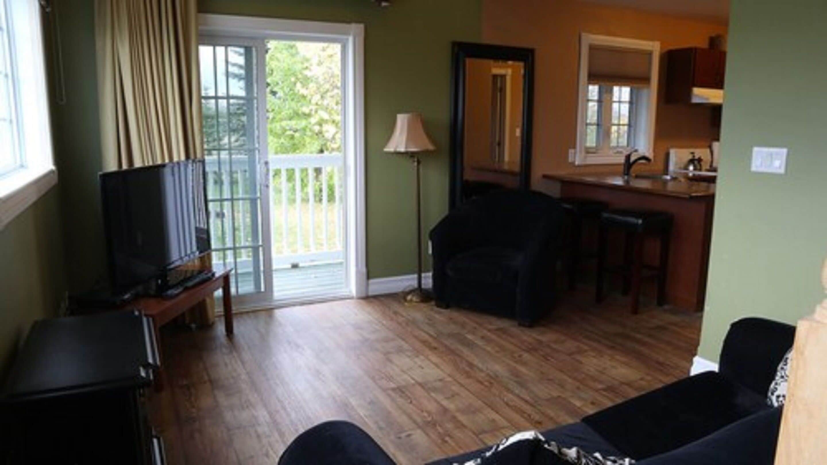 comfort chalet, 1 queen bed with sofa bed | view from room