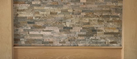 4 habitaciones, decoración personalizada y muebles diferentes