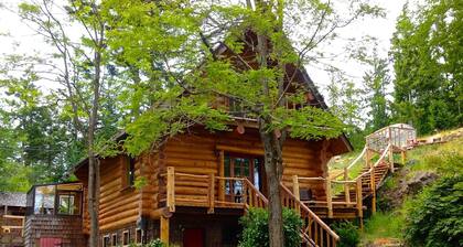 Handsome Dan's at Otter Point