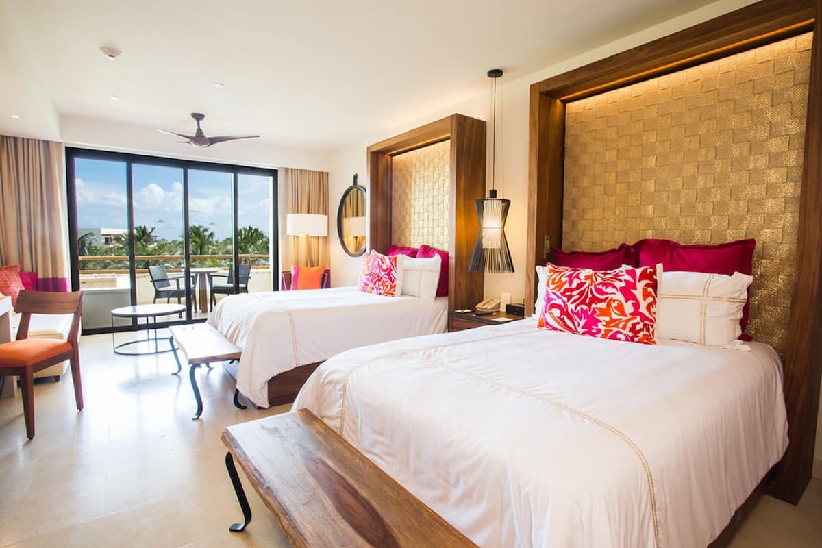 Preferred Club Junior Suite Tropical View Double | 1 habitación y ropa de cama de alta calidad