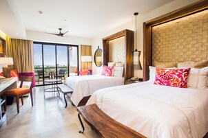 Ropa de cama de alta calidad y minibar con artículos gratuitos 