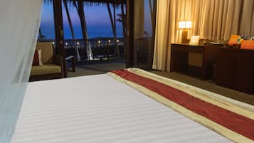 1 bedroom, minibar, in-room safe, desk