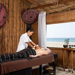 Aromatherapy, Thai massages, reflexology
