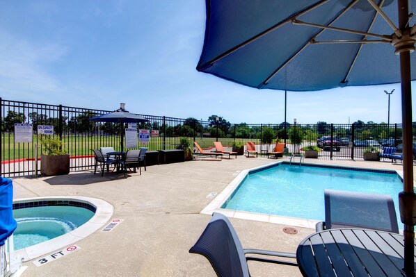 BBQ/picnic Area - Hampton Inn Houston I-10 East (Houston)
