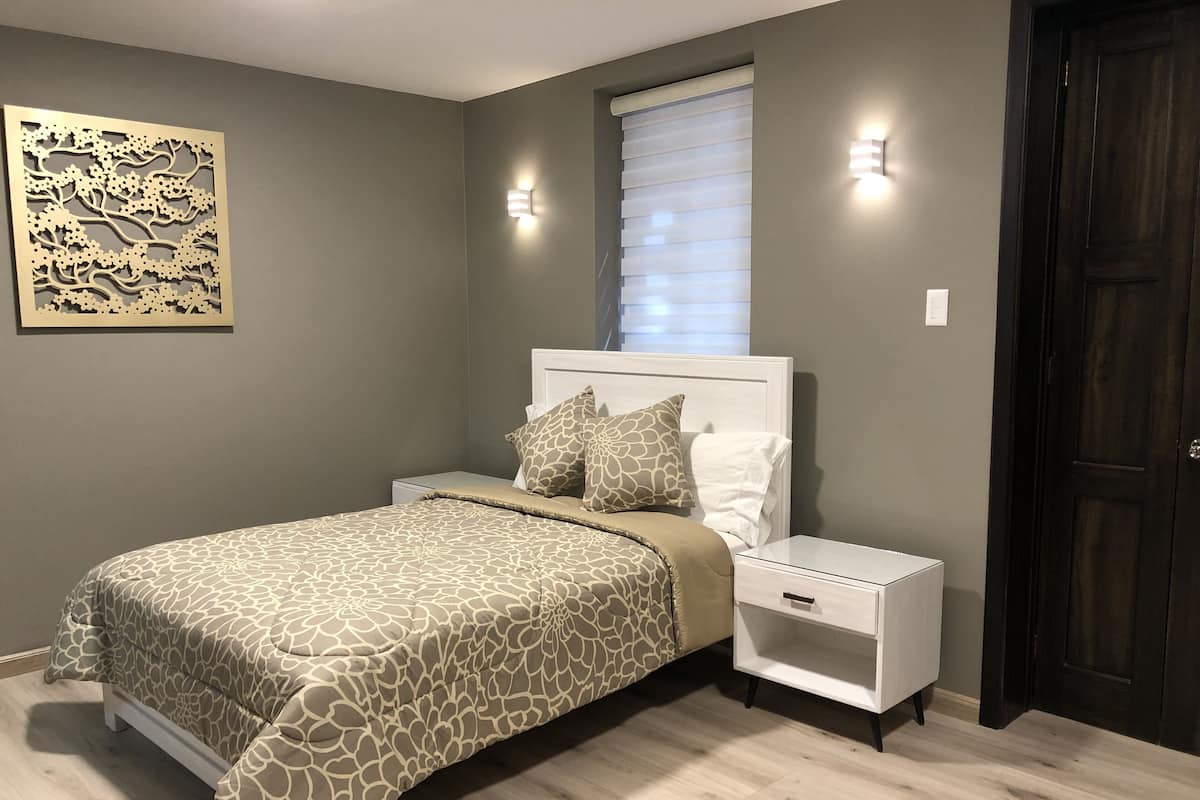 Wifi gratis y ropa de cama