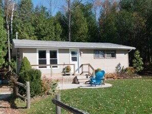 Classic Cottage, 2 Bedrooms (Cottage 3, 4 & 5) | Free WiFi