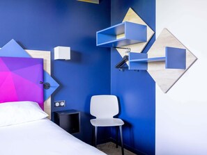 Literie de qualité supérieure, coffres-forts dans les chambres, bureau