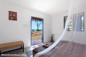 Villa (Beachfront Room Villa) | Rollaway beds