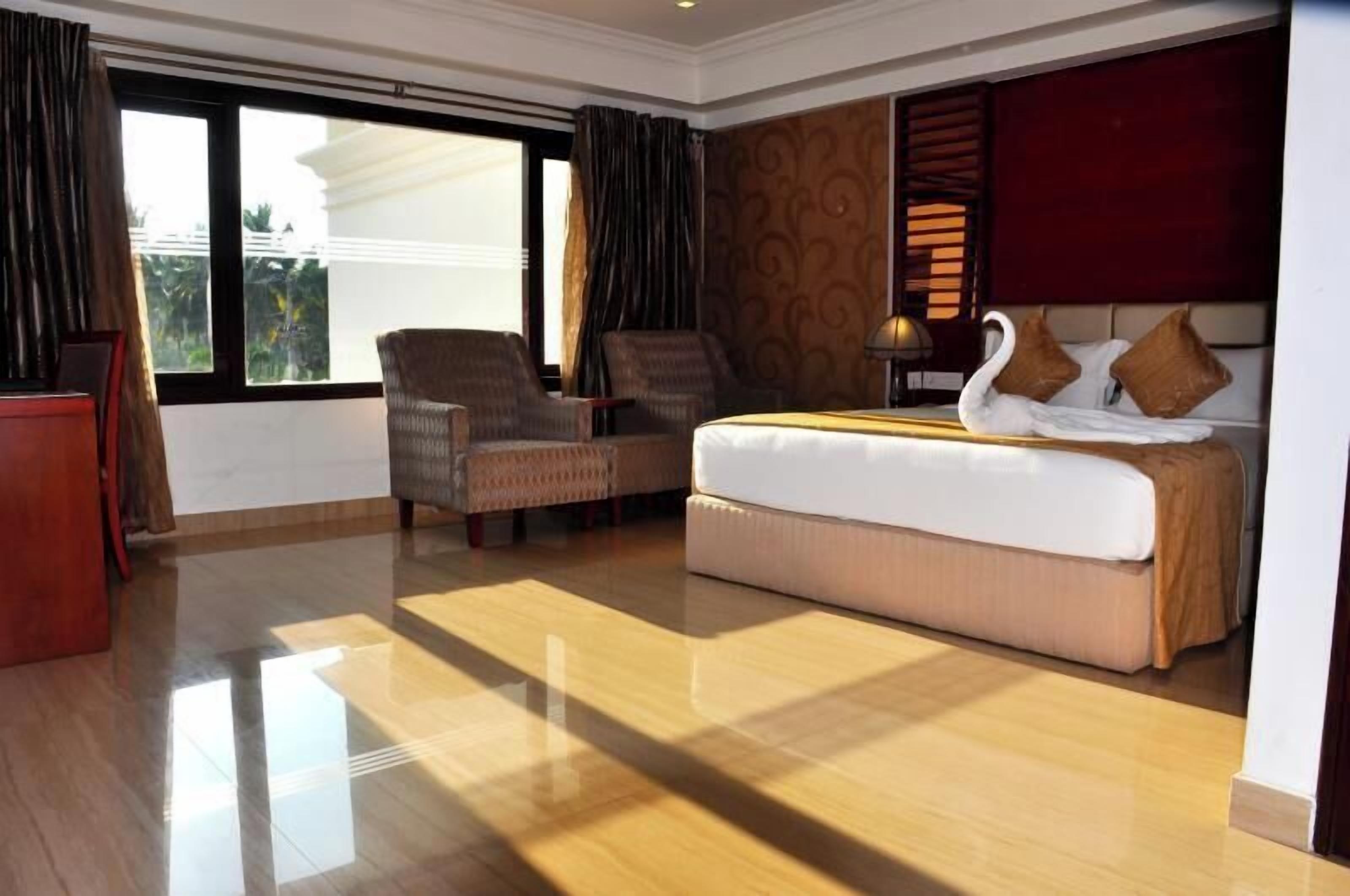 Premium bedding, minibar, in-room safe, individually decorated