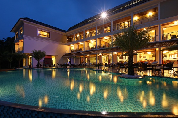 Infinity pool