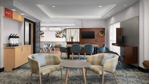 Lobby-lounge