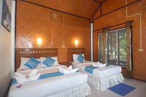 In-room safe, free WiFi