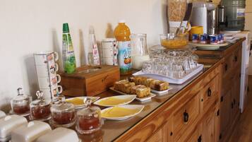 Breakfast buffet