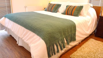 Premium bedding, free WiFi