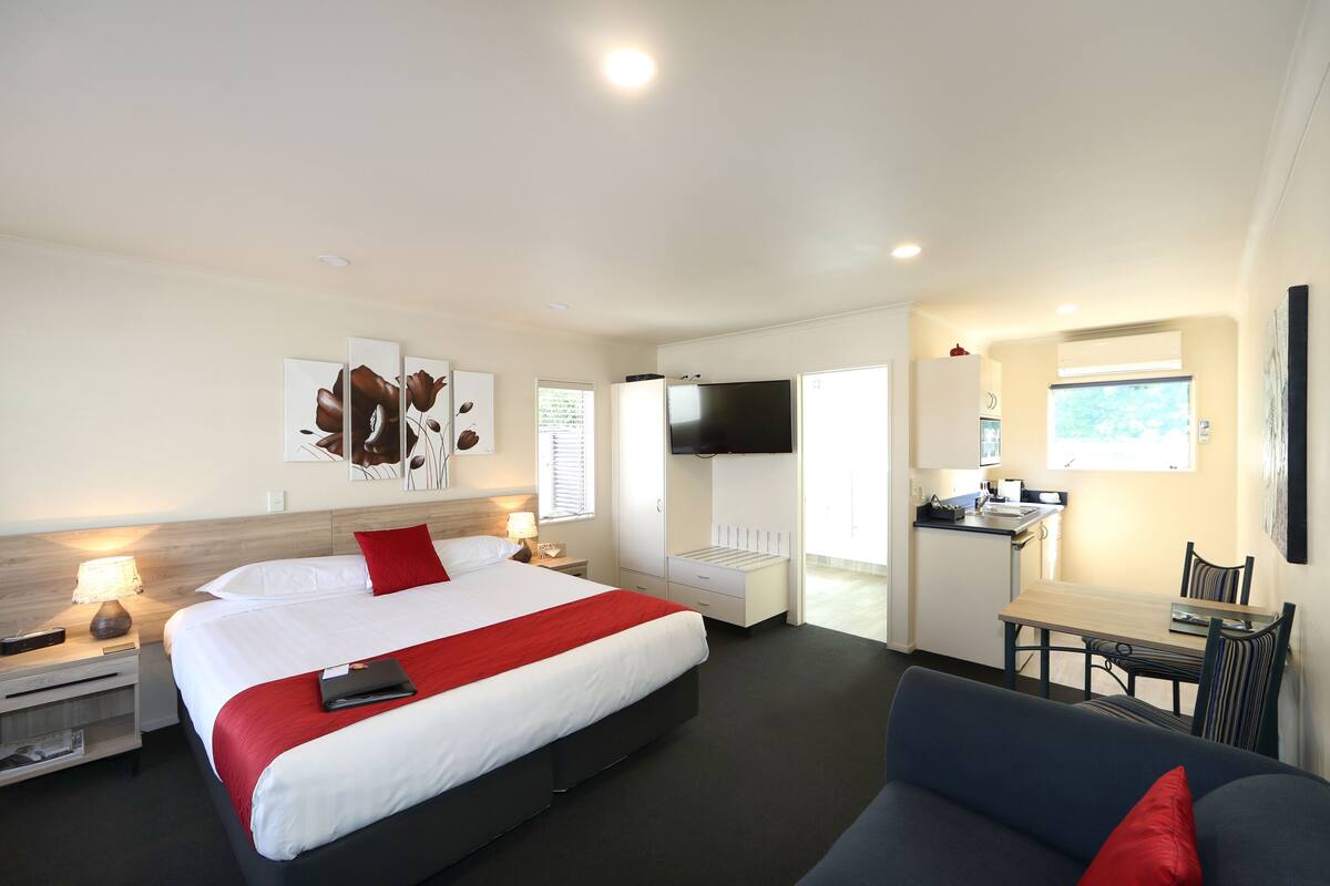 Studio Suite Superior, phù hợp cho người khuyết tật | Phòng cách âm, bàn ủi/dụng cụ ủi quần áo 
