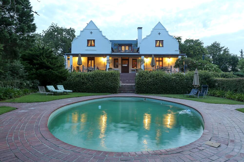 Vredenburg Manor House