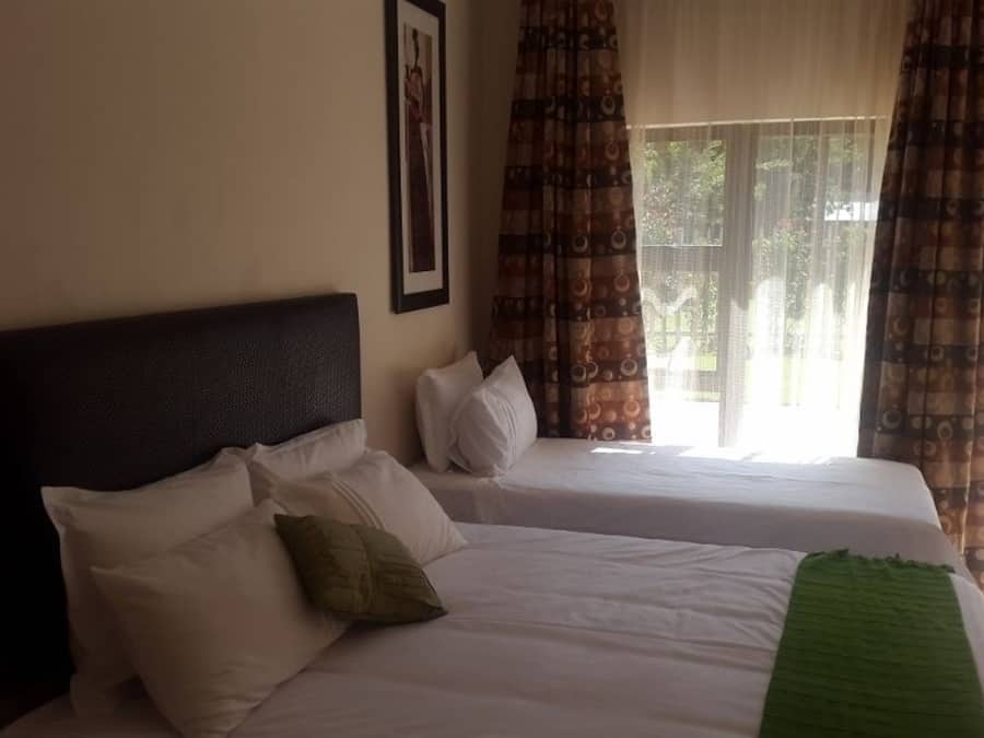 Quarto família (Room 8) | 13 quartos, roupas de cama de algodão egípcio, roupas de cama premium