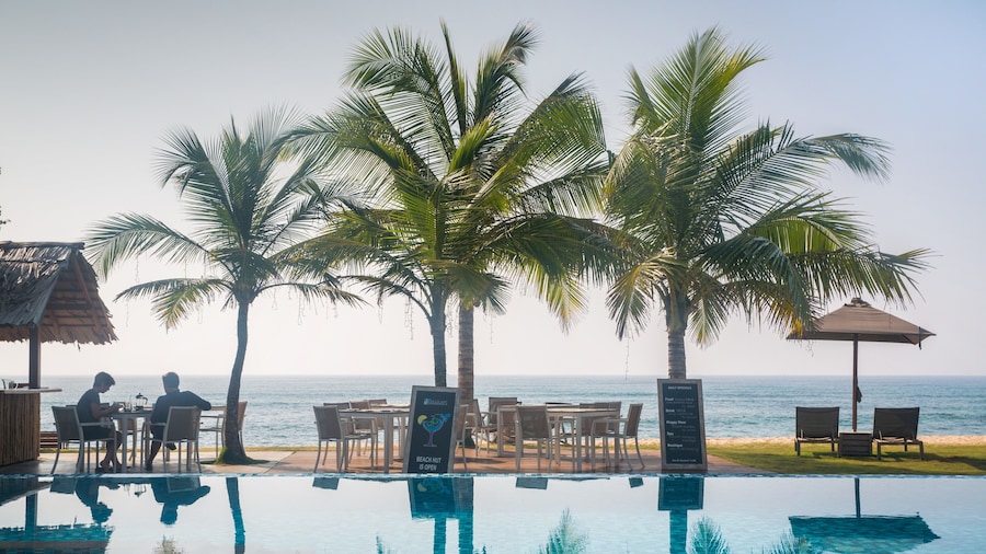 Sri Sharavi Beach Villas & Spa