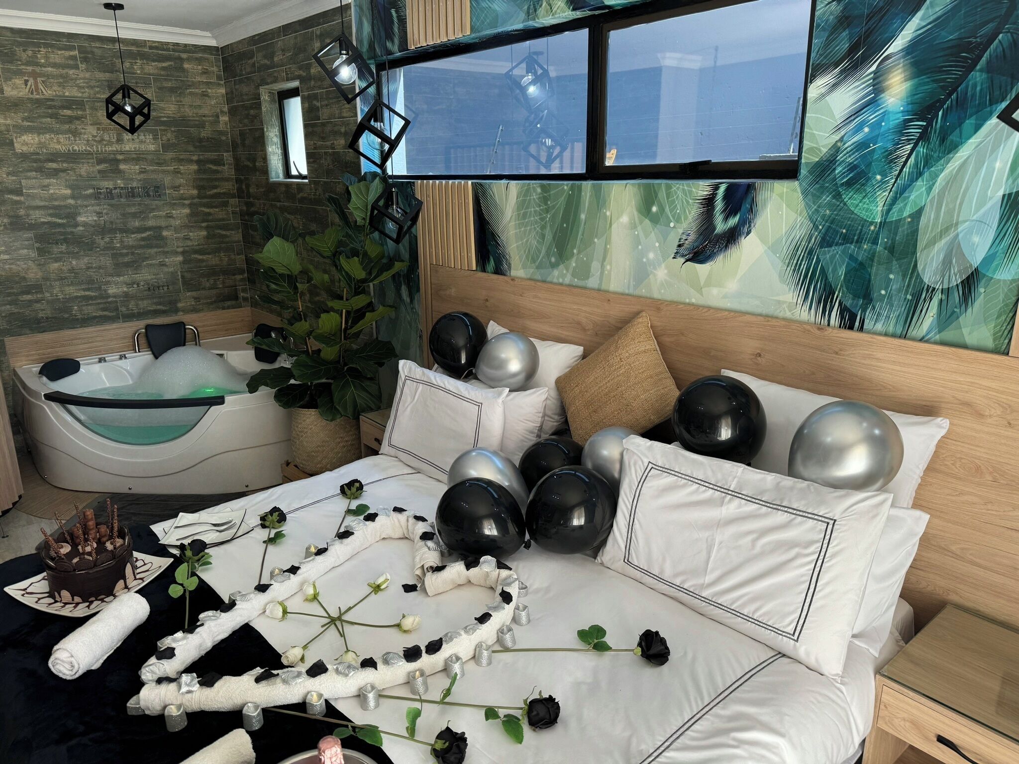 Superior Double or Twin Room, 1 King Bed | Premium bedding, in-room safe, individually decorated