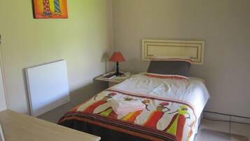 In-room safe, desk, iron/ironing board, free cots/infant beds