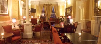The Mountford Hotel