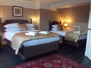 In-room safe, desk, cribs/infant beds, WiFi (free) - The Mountford Hotel (Liverpool)