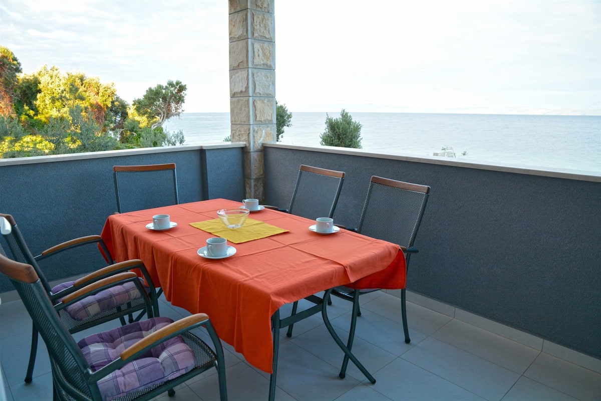 Apartamento luxo, 3 quartos, terraço, vista para o mar | Terraço/pátio