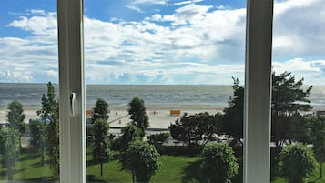 Strand-/havudsigt