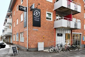 Front of property - Naran Hotell (Luleå)