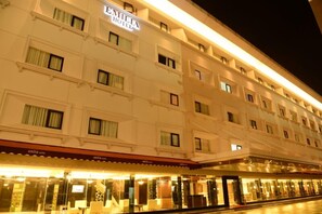 Front of property – evening/night - Emilia Hotel by Amazing (Palembang)