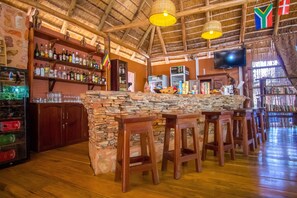 Bar (en la propiedad)