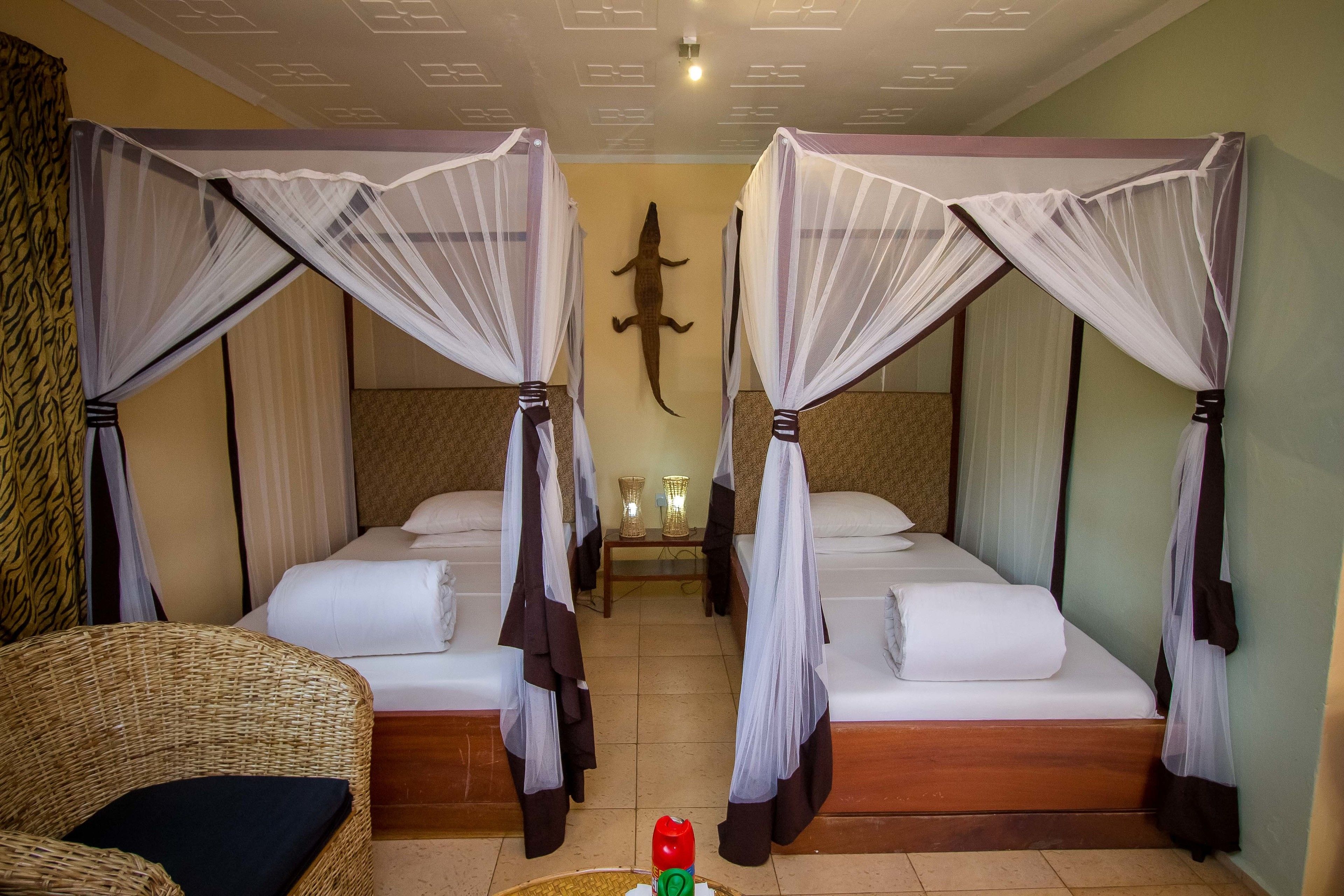 Standard Twin Room | In-room safe, desk, free WiFi, bed sheets