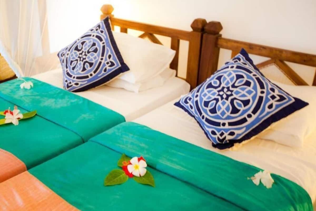 Coffre-fort, bureau, accĂšs au Wi-Fi (inclus), literie fournie