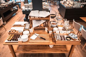 Free daily buffet breakfast  - Hedon SPA & Hotel (Parnu)