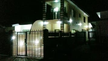 واجهة المنشأة