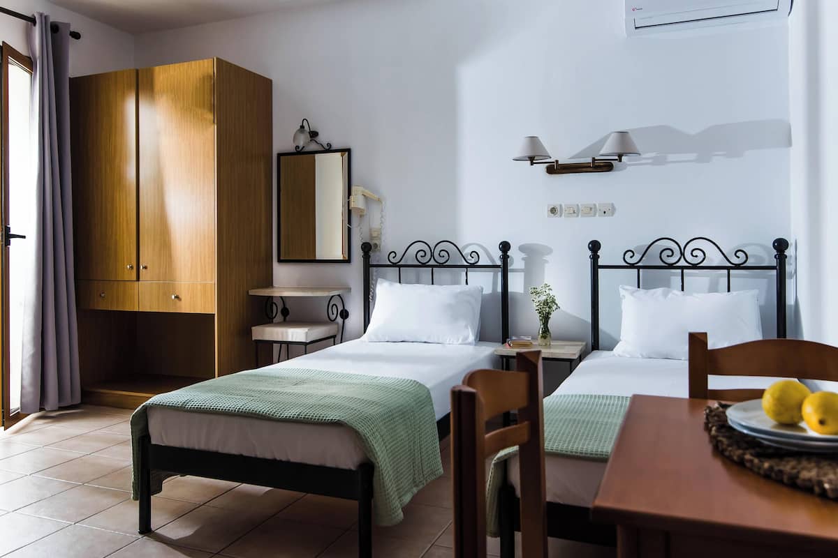 In-room safe, iron/ironing board (on request), WiFi (free), bed sheets
