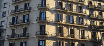 Hostal Barcelona Travel